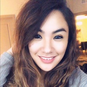 Meet your Posher, Brooke